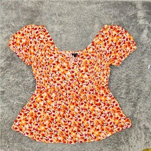 Torrid Women's Plus Sz 2 Peasant Boho Top Short Sleeve Orange Floral Rayon Vneck